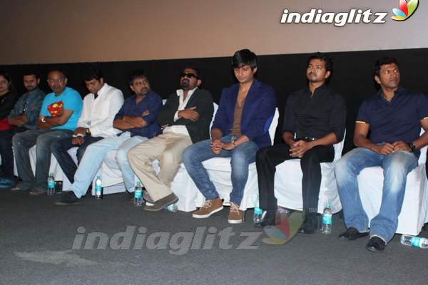 Vijay - Puneet Unveil 'Mugamoodi' Audio